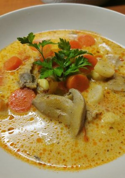 Bakonyi betyárleves